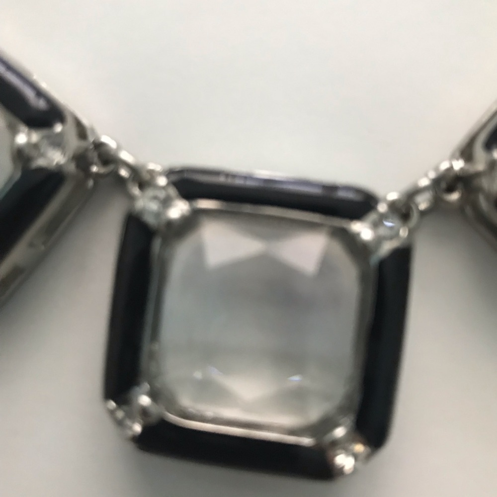 WHBM Necklace - Picture 2 of 2